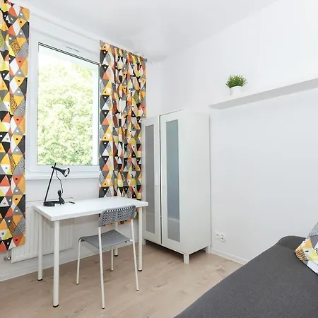 Rum i privatbostad Oliwa - Msciwoja Ii 50, Do Morza 1,9km, 750m Skm Oliwa, 1,1km Park Oliwski Gdańsk