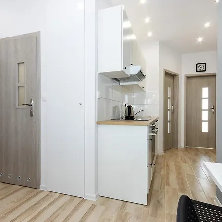 Oliwa - Msciwoja Ii 50, Do Morza 1,9km, 750m Skm Oliwa, 1,1km Park Oliwski